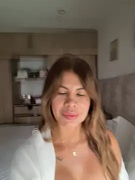 Valen_Milf4u webcam