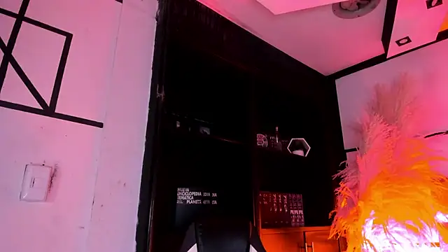 KendallMeyers_ webcam