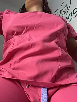 Nahomy_benet webcam