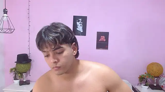 zayne_lyon webcam