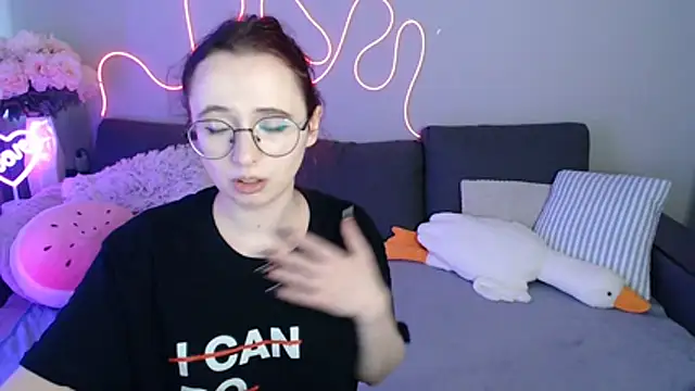 Mini_Diva webcam