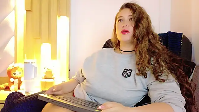 Anaise_latif webcam
