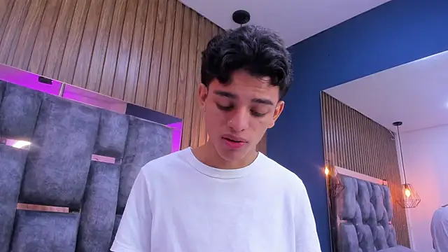 owen__johnson webcam