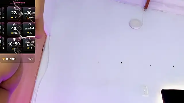 lyan_77 Live Web Cam Show