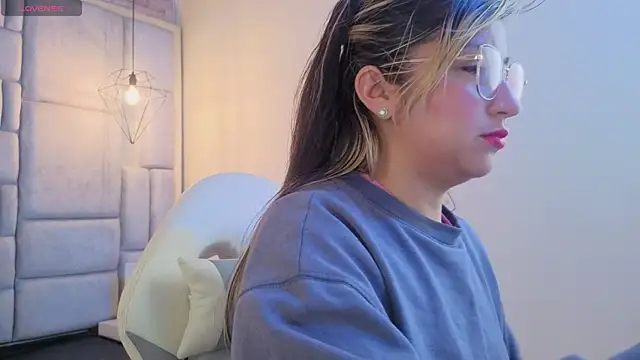 Dahiana_Dmour_ webcam