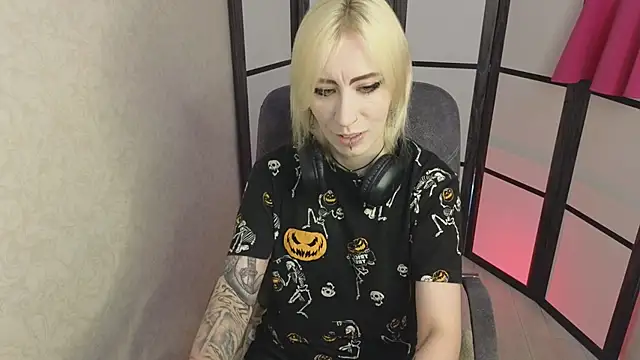 Black_Orchides webcam