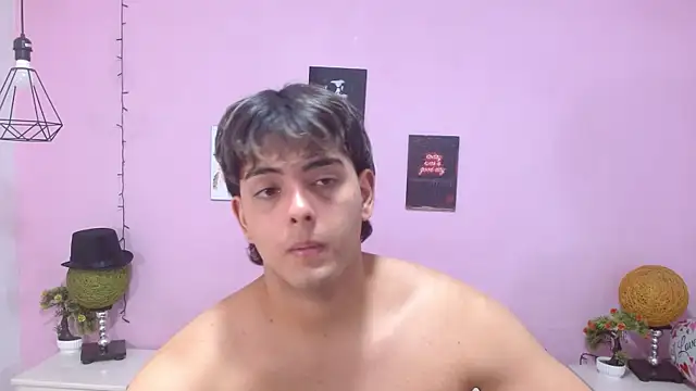 zayne_lyon webcam