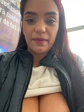 Sara-77 webcam
