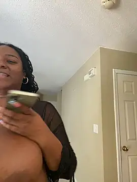 GirthGoddessCoco webcam