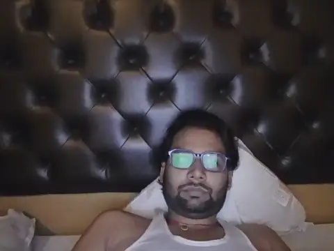 UAjit webcam