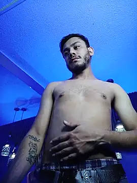 Boss_Domiinator webcam