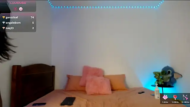 Billie_Eilish___ webcam