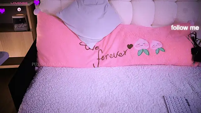 Pussylovekate Live Web Cam Show