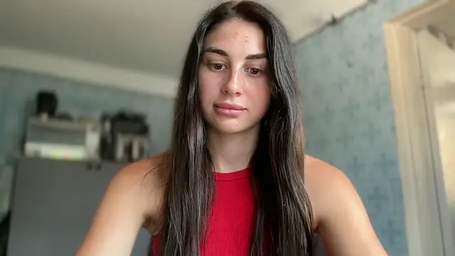 LiluMartiznir live cam on StripChat