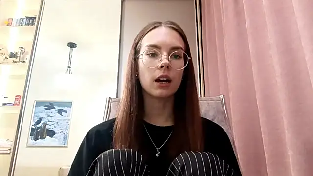BrawAlly live cam on StripChat