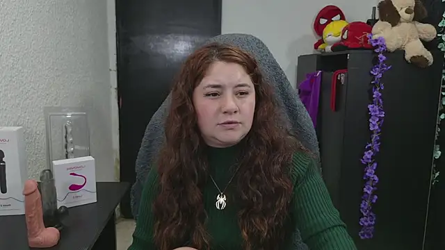 ann_bronw live cam on StripChat