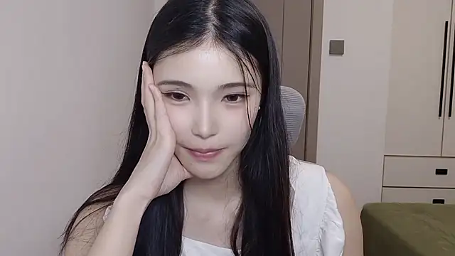 Tibbie-66 live cam on StripChat