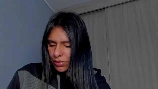SaraAndrade_ live cam on StripChat