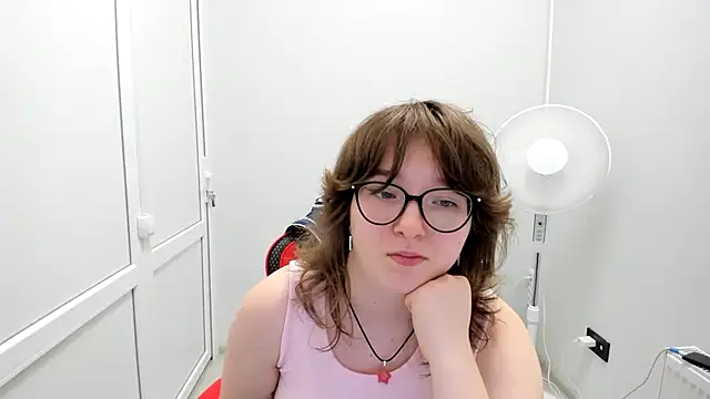 HachiYume live cam on StripChat