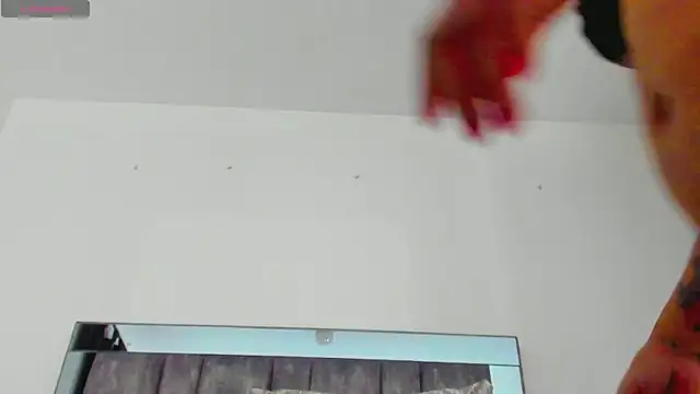 alyssia_ocean webcam
