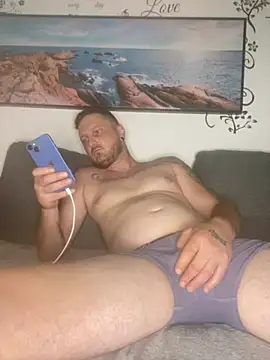 danyboy3307 live cam on StripChat