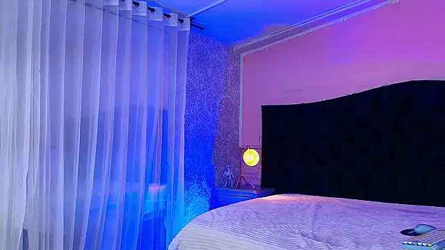 Julieta_Cortes__ webcam
