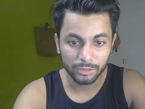Stubborndesiboy webcam