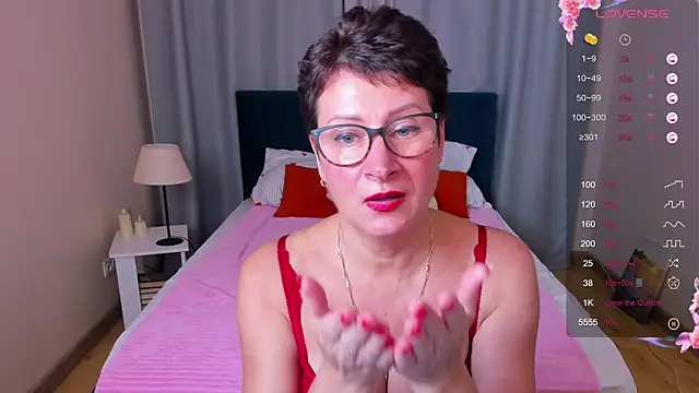 JennyMons webcam