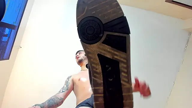 Boy_Mathew webcam