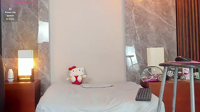 Kasandra_Leon webcam