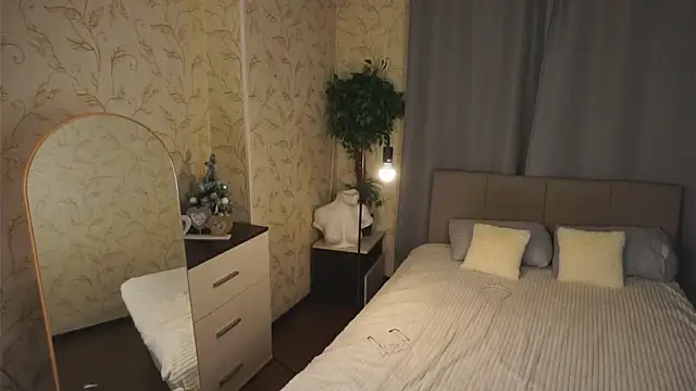 ErmelindaRottner webcam