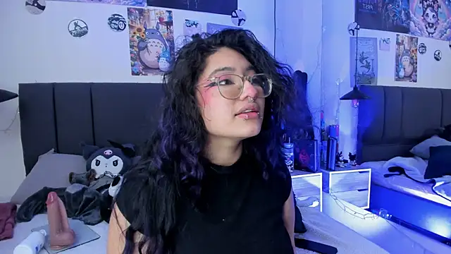 SabrinaV_ live cam on StripChat