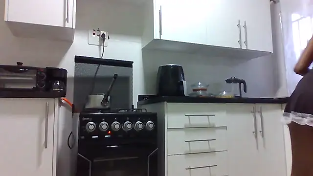 sweets_80 webcam