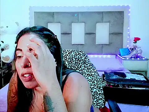 indiantopaz694u webcam