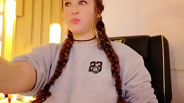 Anaise_latif webcam