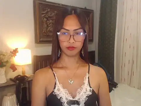 Nathalieheartt webcam