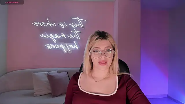 MadisonKane webcam