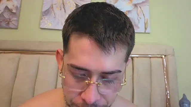 Tommas_Jhonson webcam