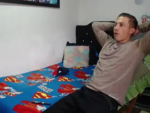 Stiiveen777 live cam on StripChat