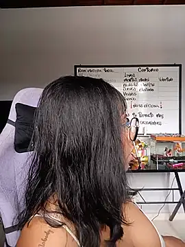 isabella_zc webcam