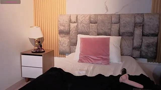 angel__kiss webcam