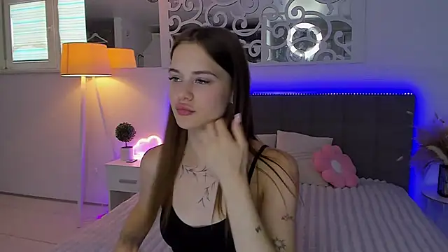 LuisaClover webcam