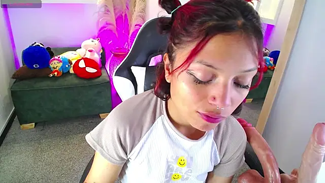 melodyy_as webcam