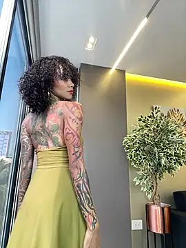 LizStorm_ webcam