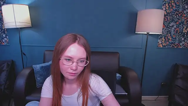 FloraLarsson webcam
