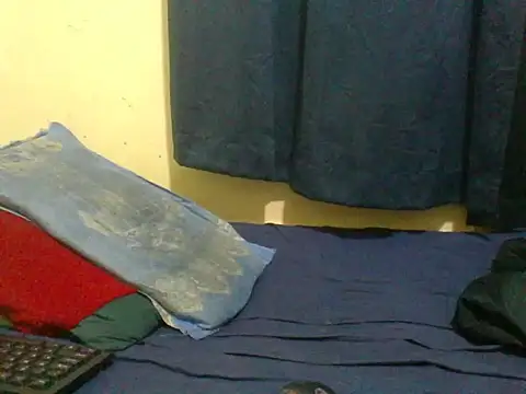 naughty-slender webcam