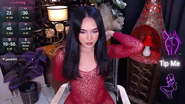 EnticingKendra webcam