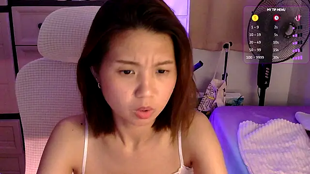 urgrl_portia webcam