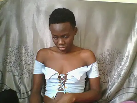 Tish_Leylah webcam