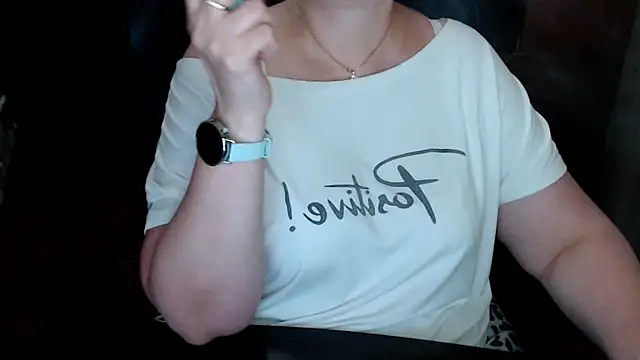 AlisaHot55 webcam